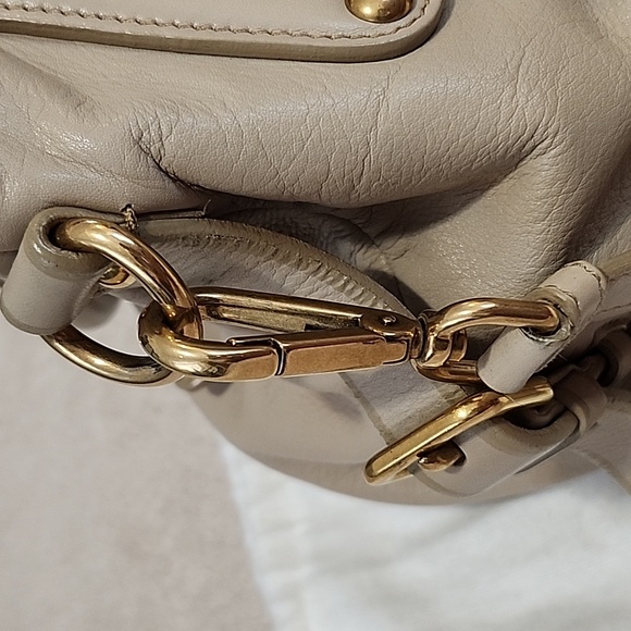 Prada beige smooth leather tote bag with strap - Picture 3 of 7